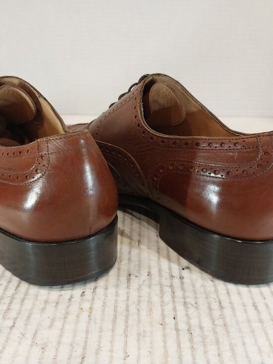 BALLY men\'s (SAVE $1100) size 9.5 3E  brown Oxford.